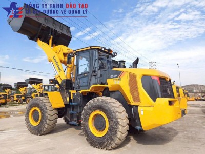 Khóa Học Lái Máy Xúc Lật Tại Đầm Hà - Quảng Ninh