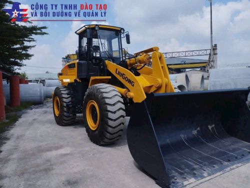 Khóa Học Lái Máy Xúc  Lật Tại Hoành Bồ - Quảng Ninh Cấp Tốc