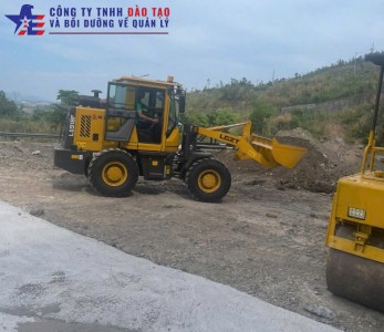 Khóa Học Lấy Chứng Chỉ Máy Xúc Uy Tín Tại Hồng Bàng - Hải Phòng